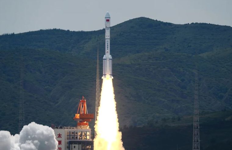 Space Race: Chinese Quest to Surpass SpaceX’s Starlink Internet